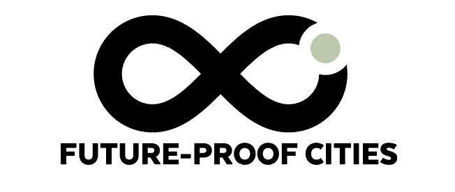 Forskarskolans logotyp består av ett vitt evighetstecken (en liggand åtta) med en ljusgrön punkt uppe till höger som bryter den vita linjen.